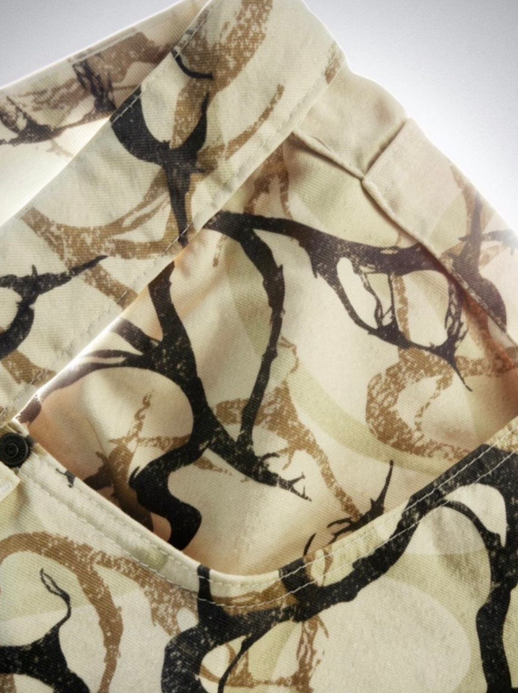 ABSTRACT SET — SHIRT & BERMUDA